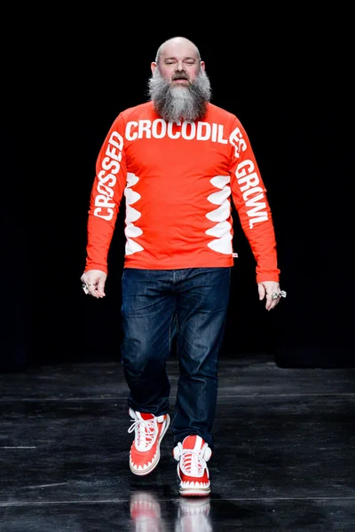 Look 42